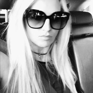 Meet your Posher, Sarabeth